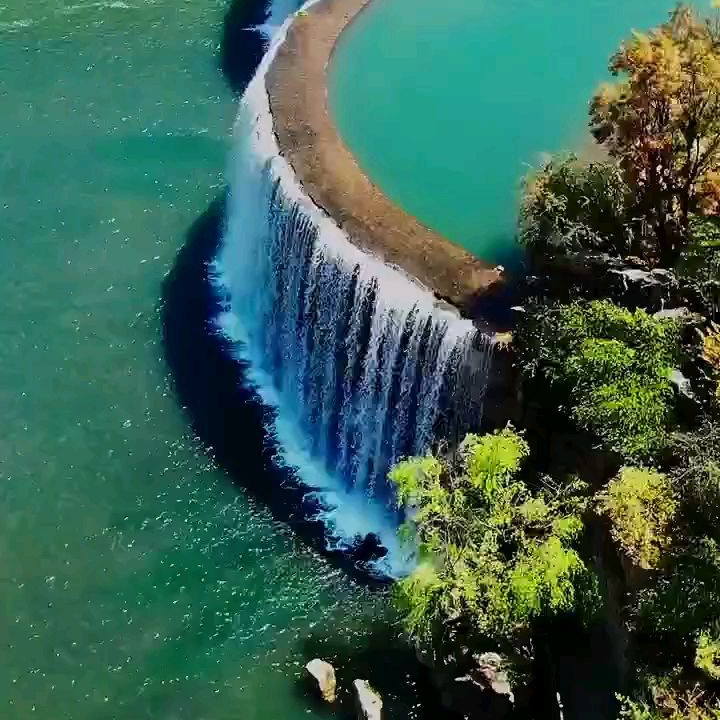 【嘉】け木偶か海报