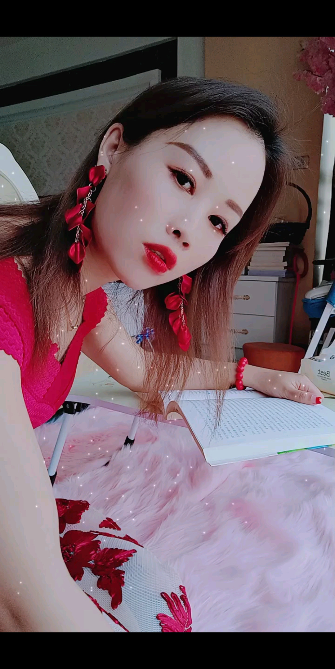 五月，请对我好点
