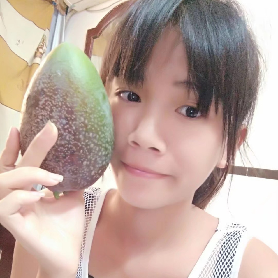 海玲🐷海报