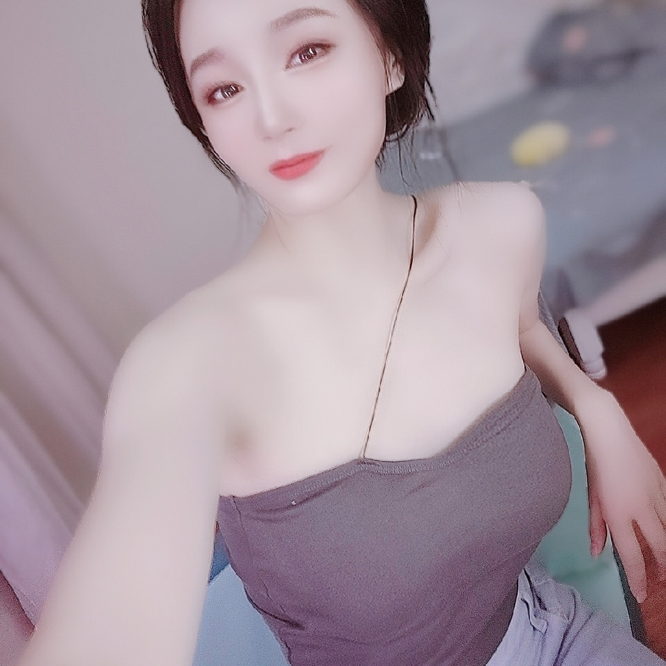 ❤貓貓新新人❤海报