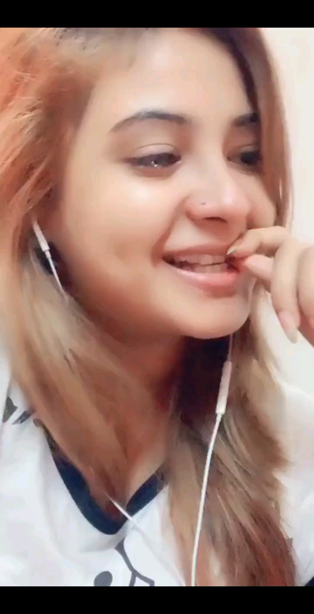 虽然语言听不懂，但这