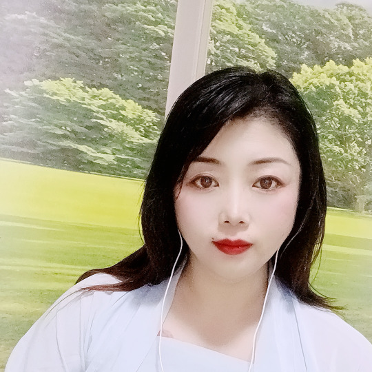 🌹🌹甜甜妹海报