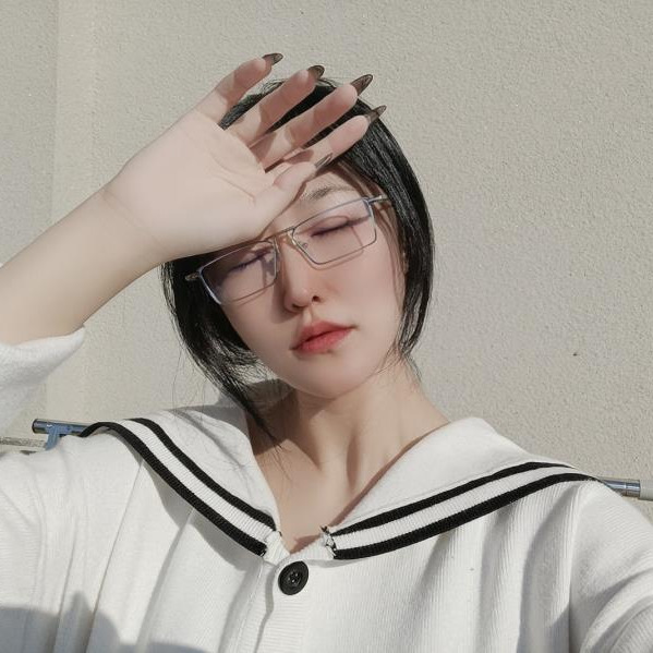 周一💓《邓哥》海报