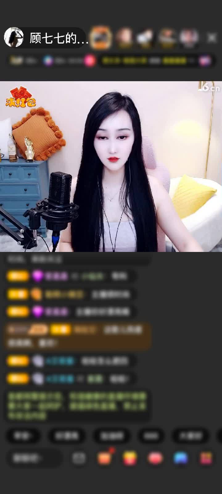 上傳了一個(gè)小視頻