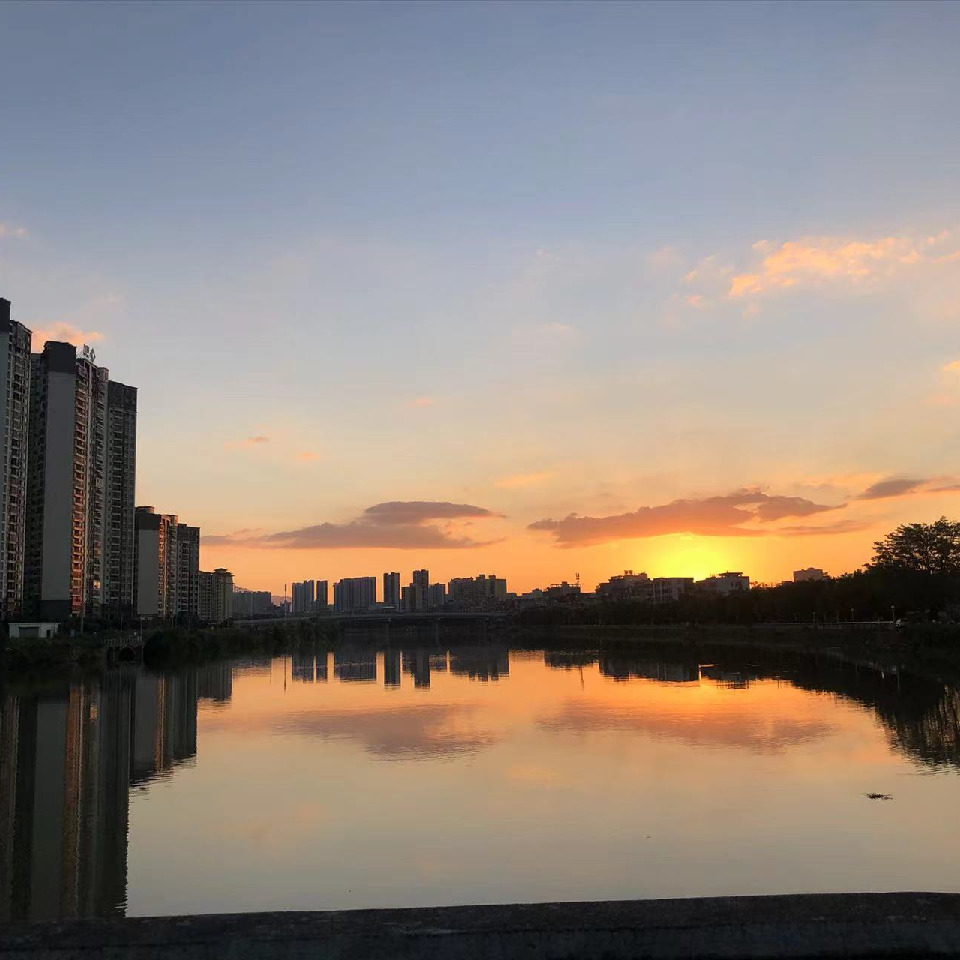 此账号已注销海报