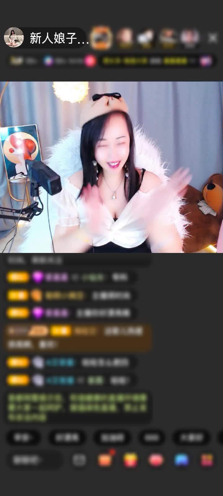 感谢小手💞冰凉赠送天空游乐园1个