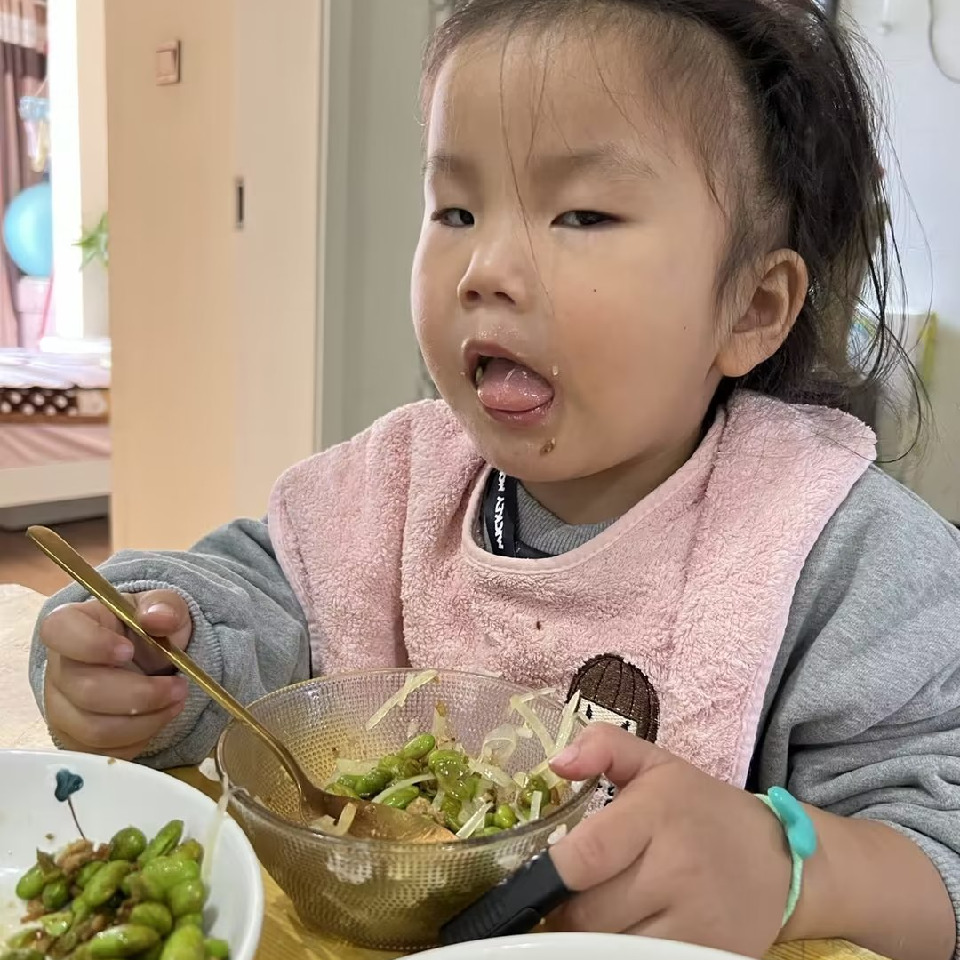 潭三杯海报