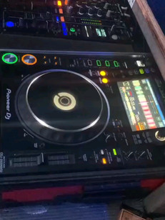 每次调打碟机好多小姐姐要微信