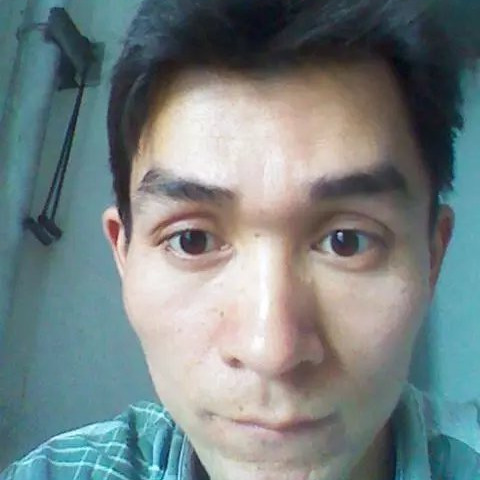转弯角的小小宝贝海报