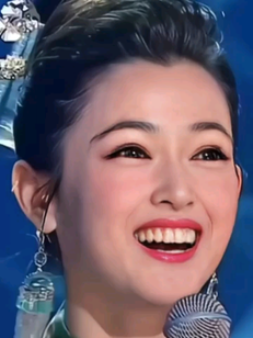 和仙女一样的小姐姐