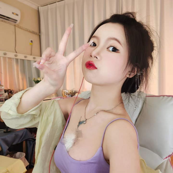 處見乂難罓海报