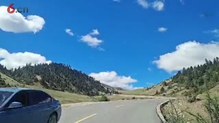 芒康附近景色