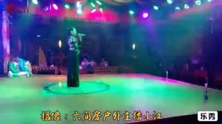 卓玛献唱歌曲（二）